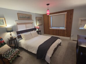 1 bedroom, iron/ironing board, travel cot, WiFi