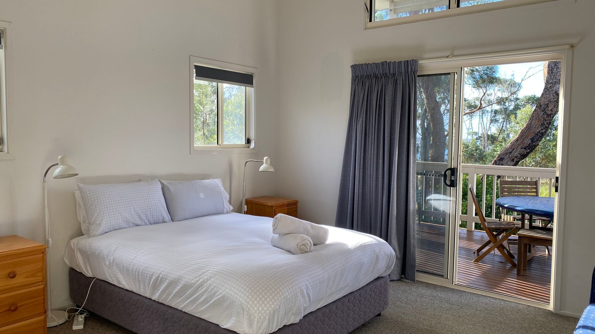 4 bedrooms, free WiFi, bed sheets