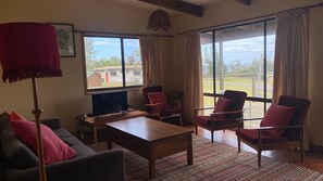 TV, fireplace - Island Views 100m to Manyana Beach (MANYANA)