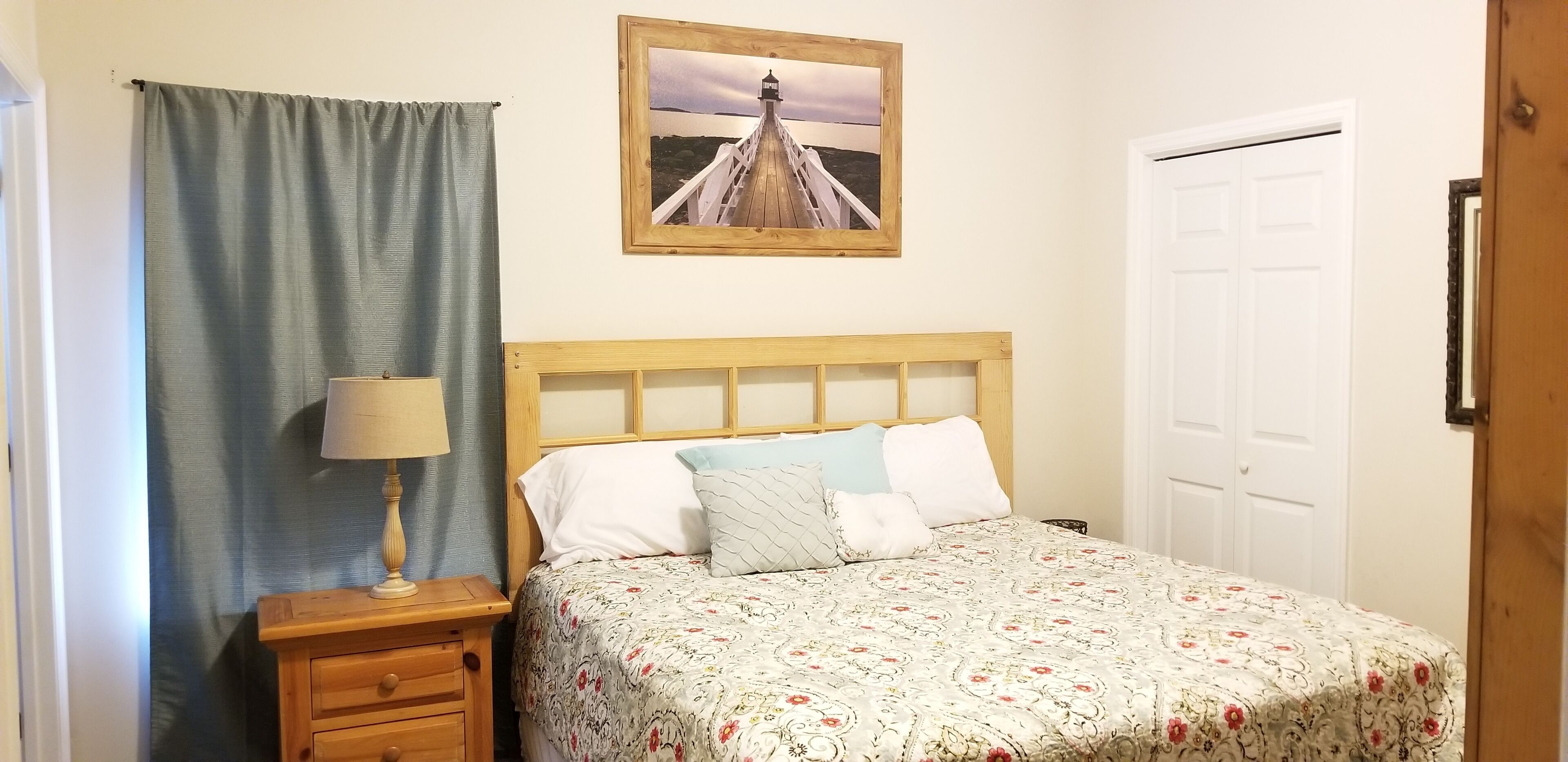 2 bedrooms, iron/ironing board, travel cot, free WiFi