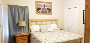 2 bedrooms, iron/ironing board, travel crib, free WiFi