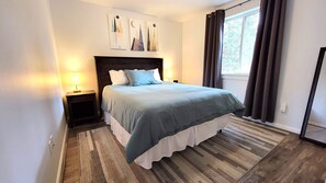 6 chambres, fer et planche à repasser, Wi-Fi, draps fournis