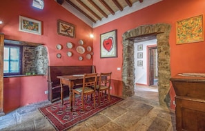 Interior - Romantic home in Comano (MS) with sauna (Comano (MS))