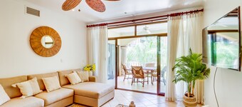 Bright Condo with Shared Pool - Walk to Dining, Shopping & the Beach