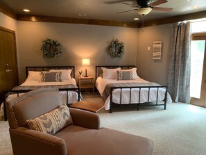 3 bedrooms, iron/ironing board, travel crib, WiFi