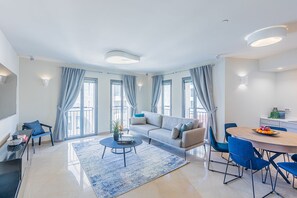 TV, fireplace - ★Splendid MAMILLA 2 bdrs ★Parking ★By Rental Israel★ (Jerusalem)