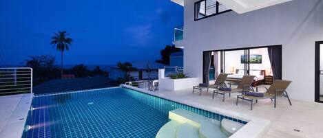 4-Bedroom with Private Pool | Terrace/patio