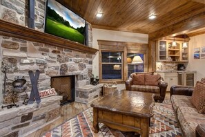 TV, fireplace, offices
