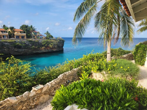 Ocean Front Condo at Playa Lagun with Fabulous View