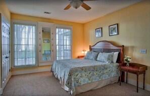 4 bedrooms, travel crib, WiFi, bed sheets - Beach Overlook- OF Stand-Alone- 4BDRM w/ Golf Cart (Daufuskie Island)