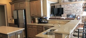 Upea koti ylellisessä naapurustossa - huone koko perheelle