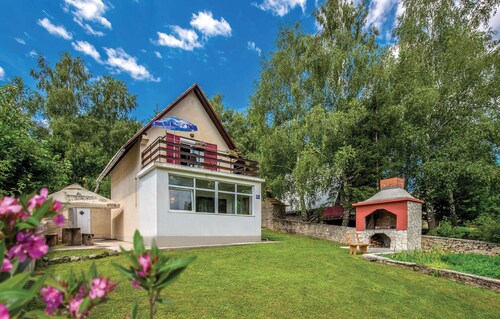 Awesome home in Breze with WiFi