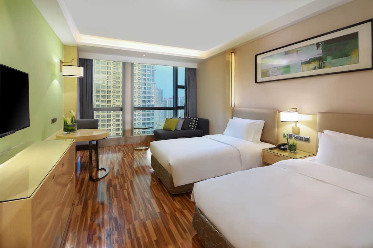 Minibar, in-room safe, desk, blackout curtains
