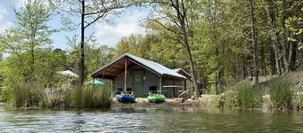 Beach Comber Lake Side canvas Cottage Tent