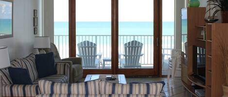 Smart TV, DVD player, books, video library