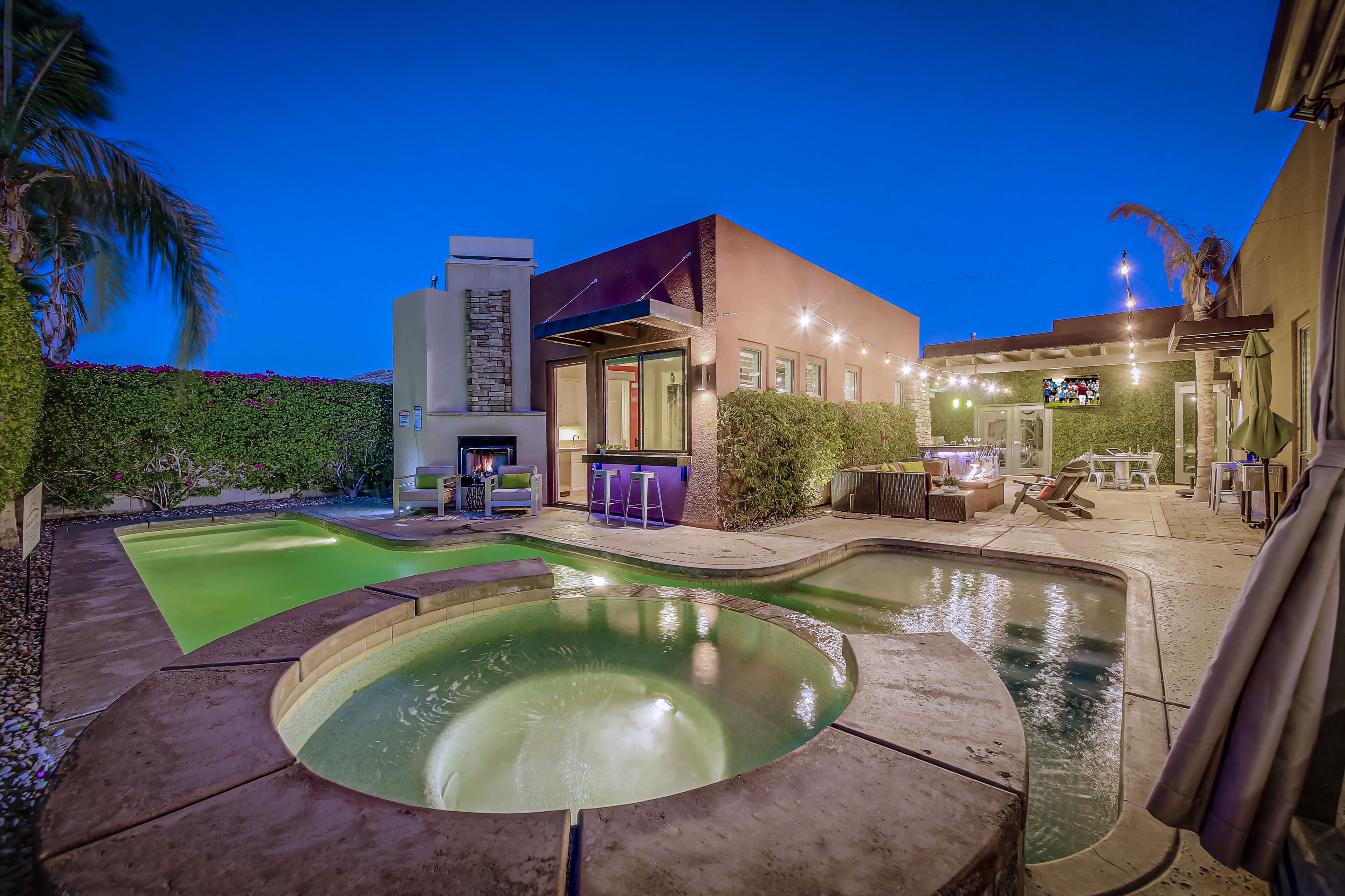 Hard Roq: Pool, Spa, Ping Pong, Pool Table!