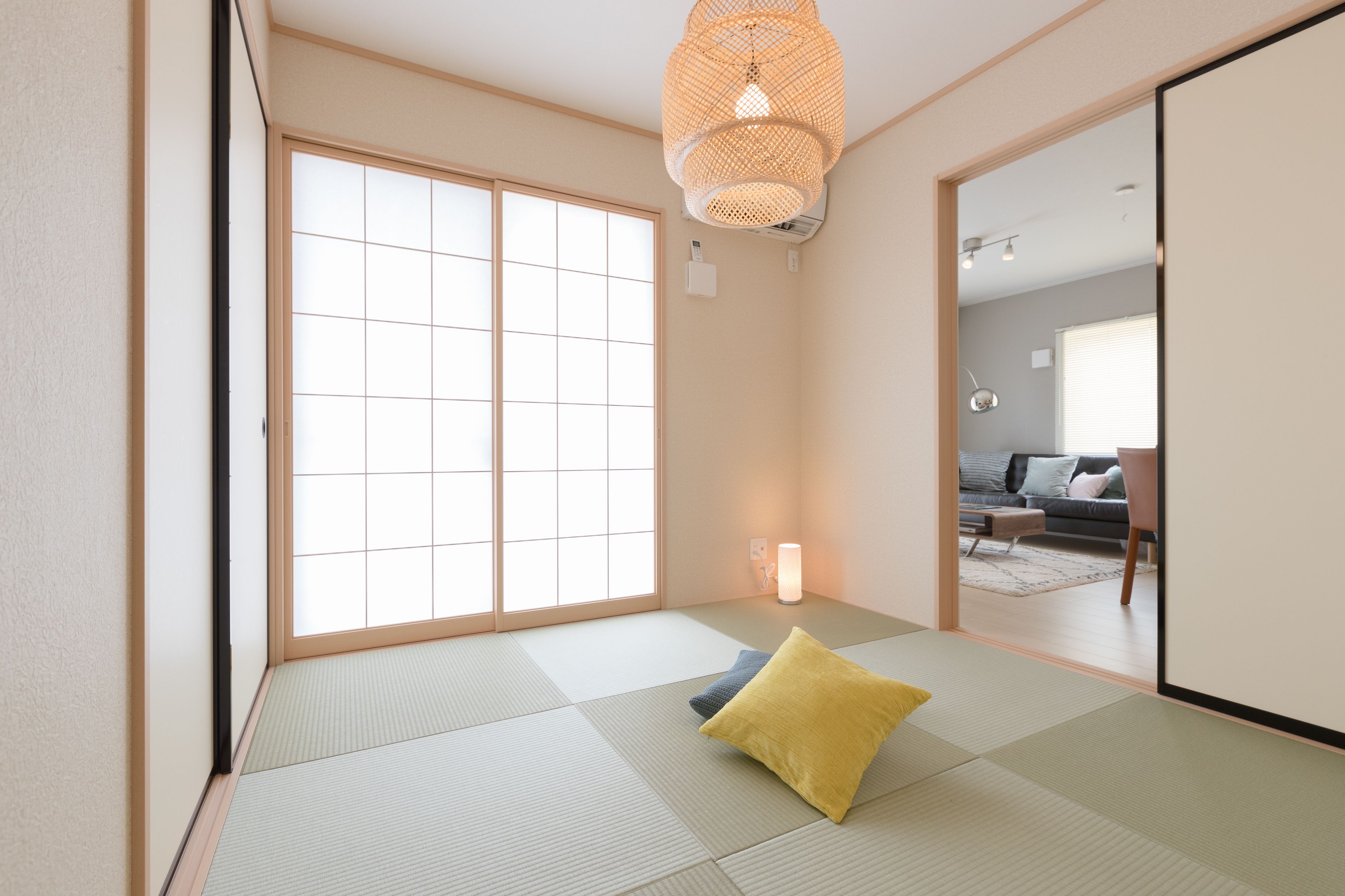 4 habitaciones, tabla de planchar con plancha y wifi gratis 