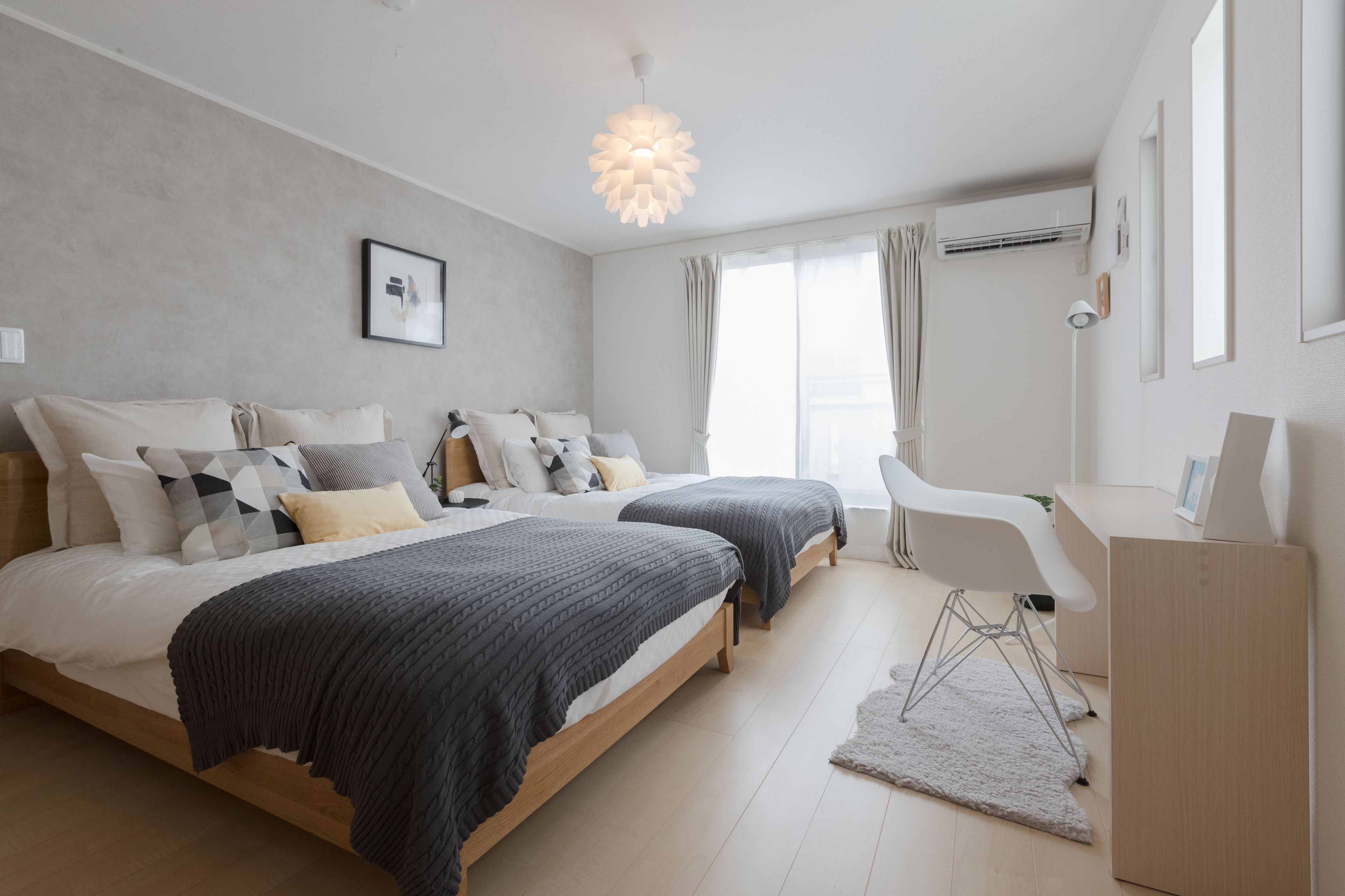 4 habitaciones, tabla de planchar con plancha y wifi gratis 