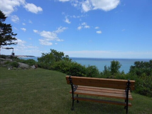 REMODELED HOME ON LAKE MICHIGAN