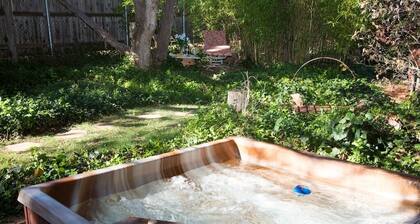 'Sedona Serenity' - Romantic Garden Casita