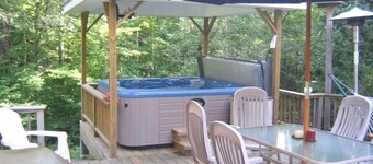 Six Bedroom Mountain Estate with Internet Access