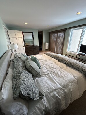 3 chambres, fer et planche Ă repasser, Wi-Fi, draps fournis