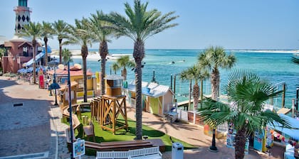 SUPERBE VUE AVANT DU GOLFE! *** MAINTENANT RĂSERVANT POUR L'AUTOMNE ***