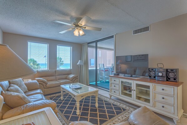 Téléviseur connecté, lecteur de DVD