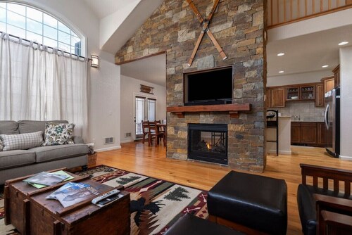 Aspen Creek Town Koti Skill Hill Roadilla