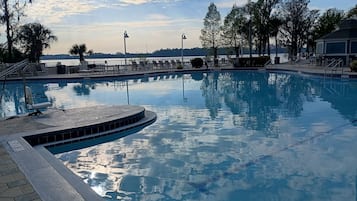 Außenpool, beheizter Pool