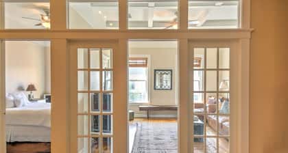 30-Day Rental - Historic flat w/great location & vintage features - Montana on Main Street!