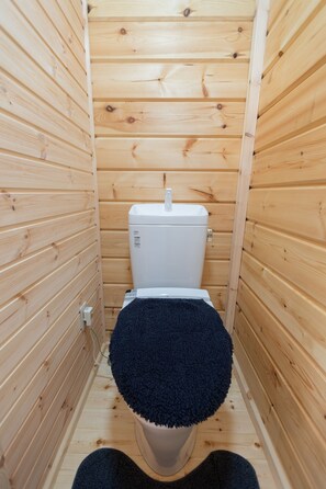 Baignoire et douche séparées, baignoire relaxante profonde
