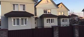 House 2 Bedroom Bathroom Lounge and Kitchen off Road Parking Roof Terrace Garden