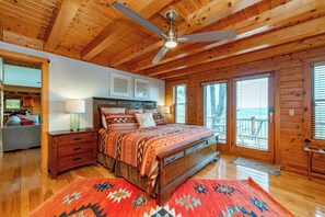 5 makuuhuonetta, ilmainen Wi-Fi, vuodevaatteet