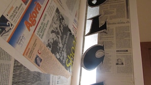 A newspaper with a visible article titled "Giulio Nuovi". - B&B Dolce Dormire (Foggia)