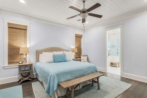 4 bedrooms, iron/ironing board, free WiFi, bed sheets