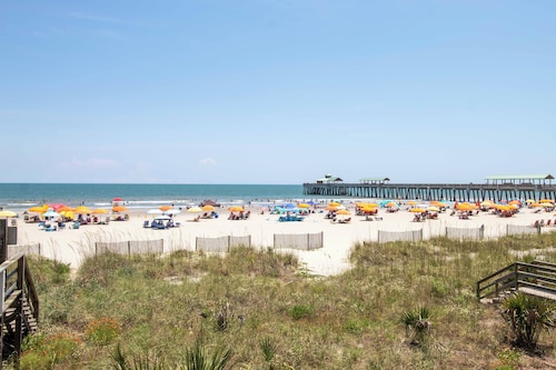 La Playa Beach Front Beauty!