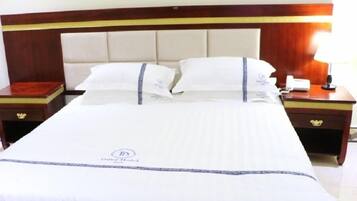 Standard Double Room | Individually decorated, individually furnished, desk, blackout drapes