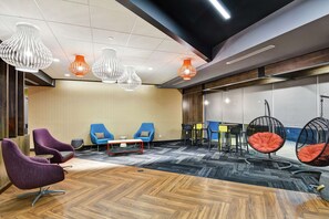 Lobby - Tru by Hilton Shepherdsville Louisville South (Louisville)