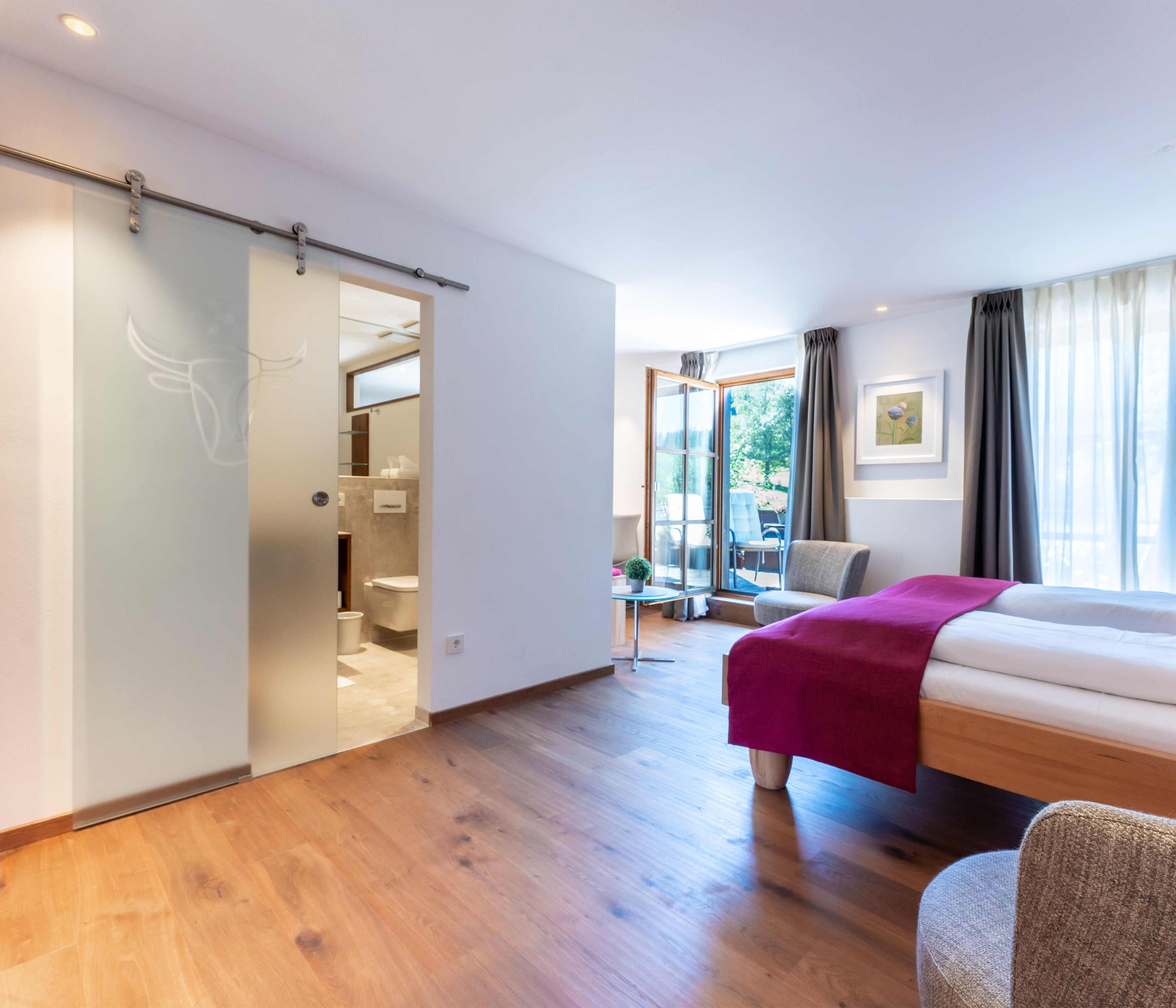 tv, netflix, books, streaming services