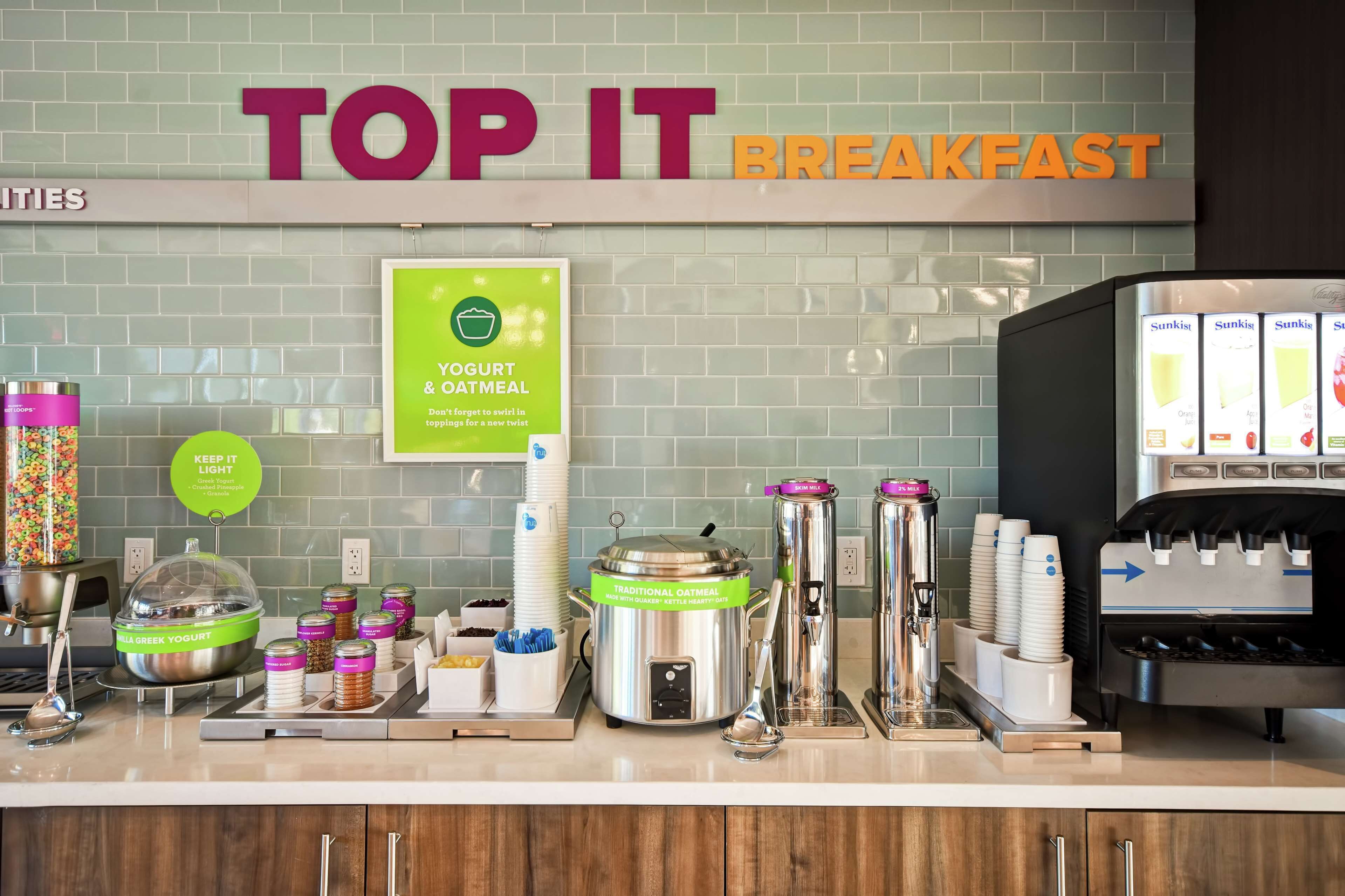 Photo - Tru By Hilton Louisville Airport