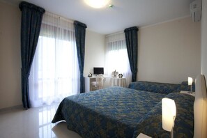 Minibar, in-room safe, free WiFi, bed sheets