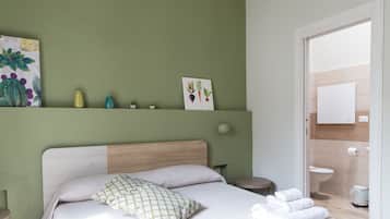 Double Room, 1 Double Bed, Terrace | Desk, iron/ironing board, free cribs/infant beds, free WiFi