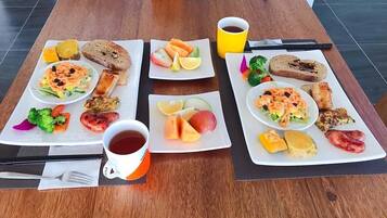 Free daily full breakfast