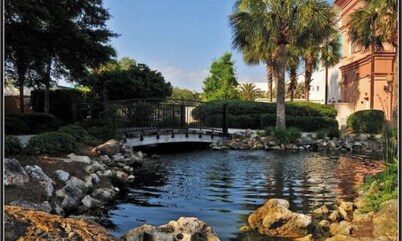 A pie de español Springs!Casa recién amueblada! Carrito de golf incluido!¡Wifi!