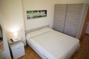 Desk, free WiFi, bed sheets - Paradise B&B (Giovinazzo)