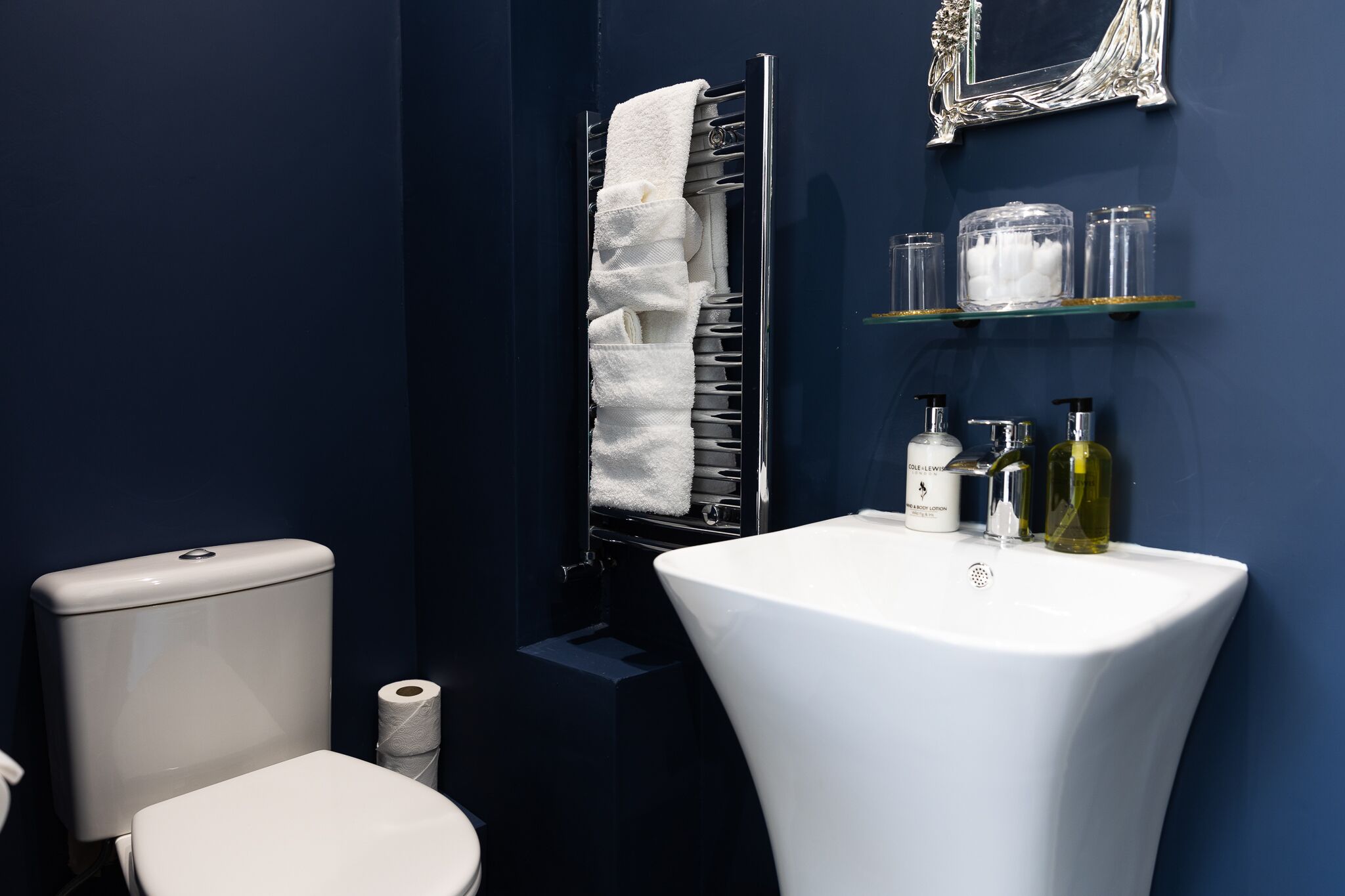 superior double room, ensuite (hazel holt) | bathroom