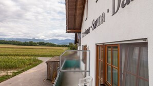 A building with a sign reading "Zimmermann Salina." - Toni's Tenne (Eschbach)