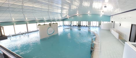 Whirlpool, Dampfbad, Thermalbad/Mineralquelle, Massageanwendungen