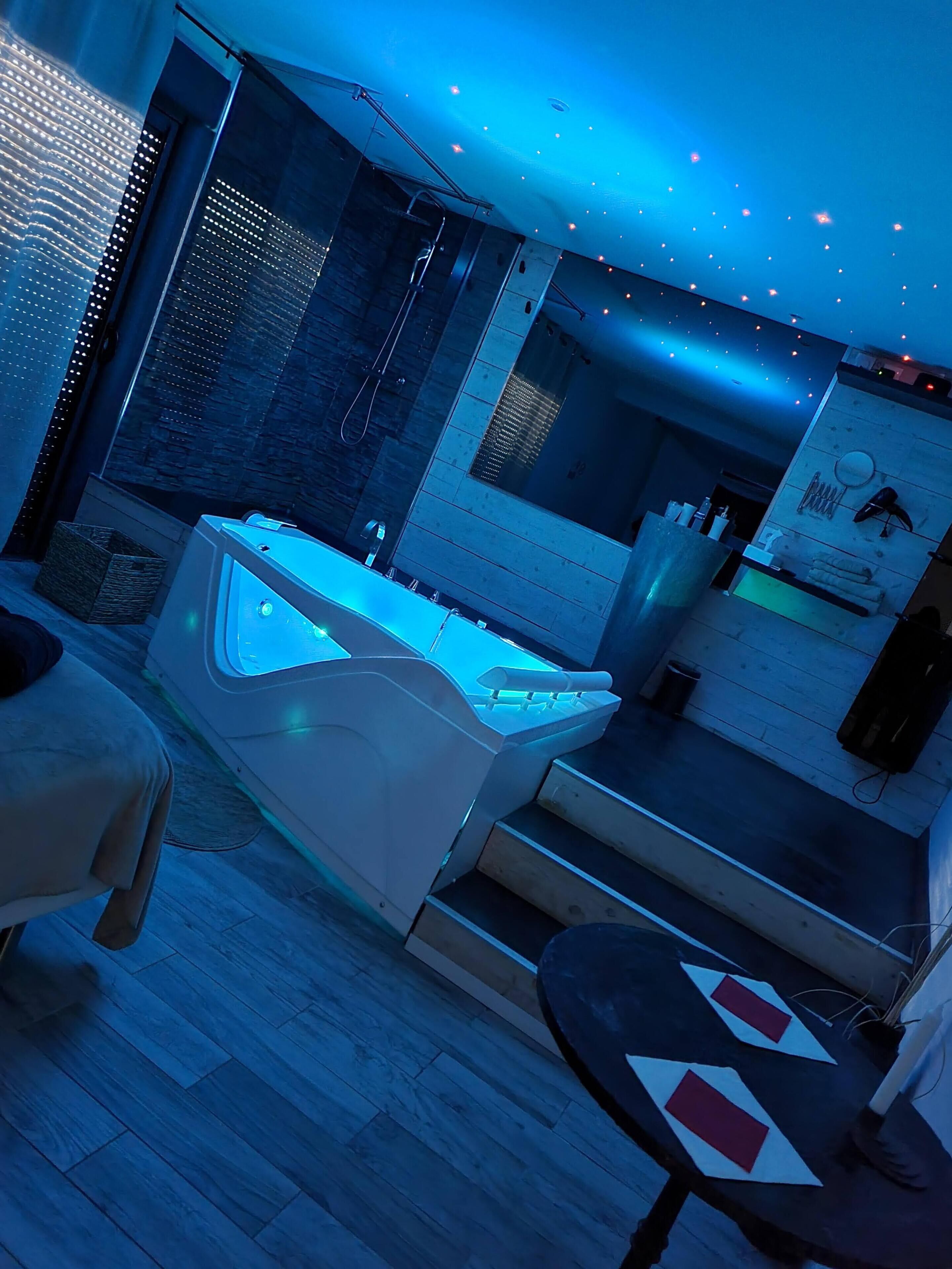 Romantisches Doppelzimmer (Urban Loft) | Hochwertige Bettwaren, individuell dekoriert, individuell eingerichtet